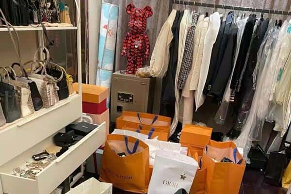 富锦市回收一线品牌衣服